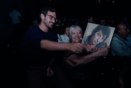 Las "chicas" de Sandro fueron parte de la ceremonia de anoche en Junín