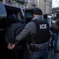 Qué se sabe de las nuevas redadas migratorias en ciudades santuario de Estados Unidos