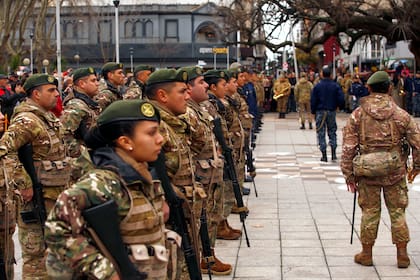 Las cifras para los distintos cargos de las FF. AA.