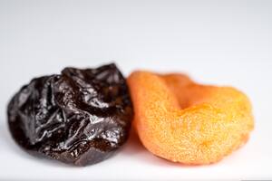 Las ciruelas pasa son ricas en antioxidentes