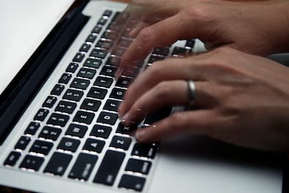 Las claves actúan como una técnica de control de acceso que ayuda a mantener los datos personales de los usuarios protegidos de los hackers