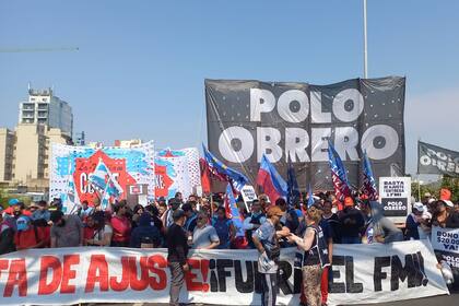 Las columnas del Polo Obrero, hoy, en el centro porteño