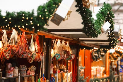 Las compras navideñas incrementan la búsqueda de empleo.