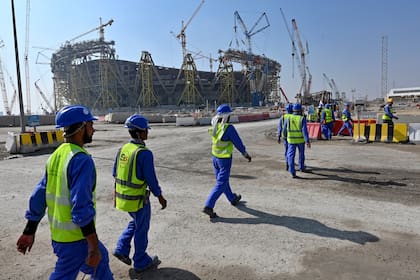 Las condiciones de trabajo de los obreros en Qatar fue denunciada por varias ONGs internacionales.