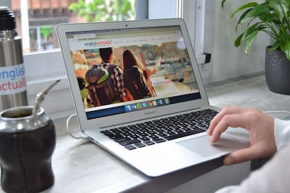 Las conversaciones son con profesores nativos y hasta seis participantes