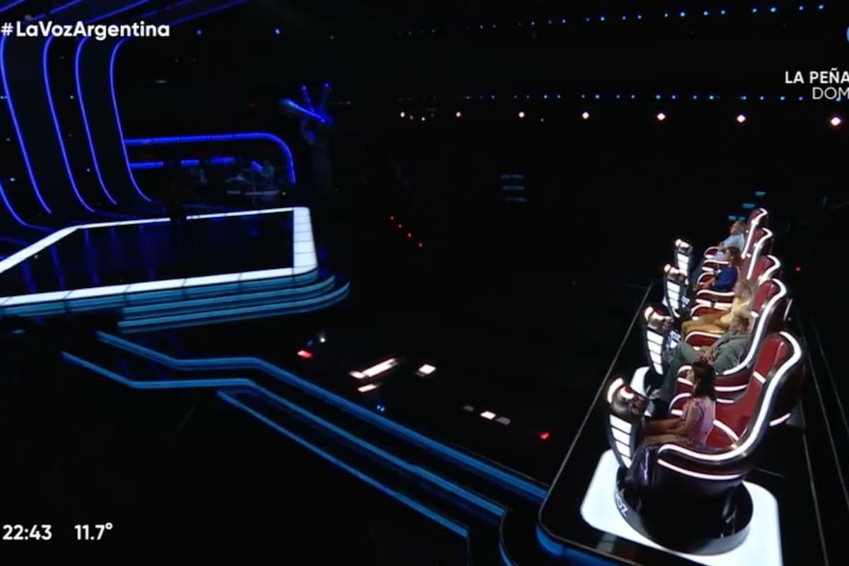 Las cuatro sillas de los coaches se dieron vuelta antes de que el participante de La Voz Argentina comenzara a cantar