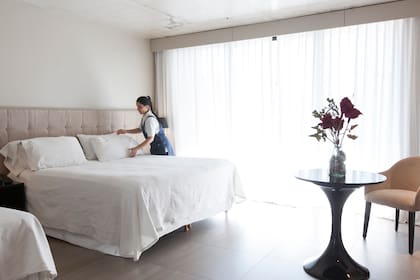 Las doce habitaciones son espaciosas. Algunas tienen jacuzzi.
