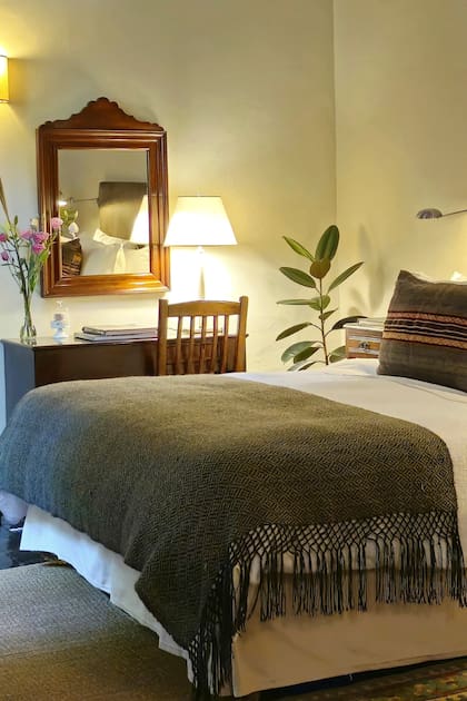 Las dos habitaciones que llevan nombres ajenos a la familia Coppola son la Bolaño y la Cortázar.