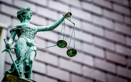 Las dos mujeres continúan buscando los recursos para seguir adelante con su batalla judicial