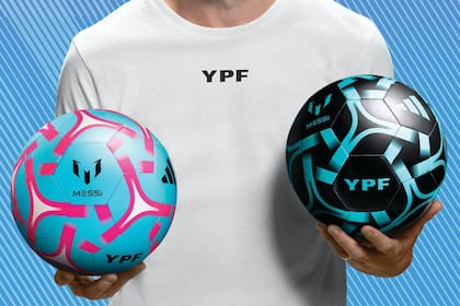 Las dos pelotas disponibles cuentan con la experiencia de YPF y la calidad de Adidas, disponibles en celeste y negra.