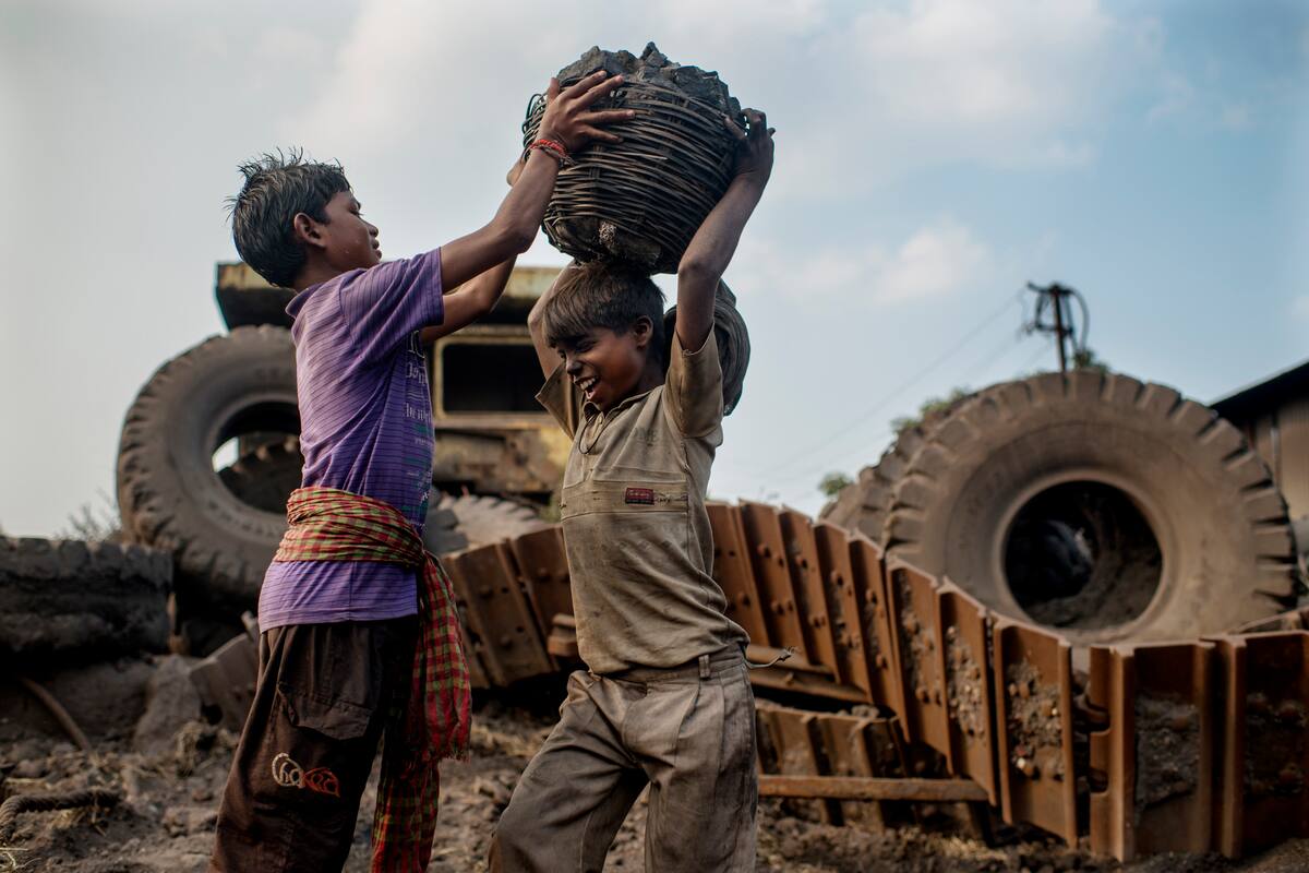 Las efemérides del 12 de junio incluyen el Día Mundial contra el Trabajo Infantil (Photo by Jonas Gratzer/LightRocket via Getty Images)