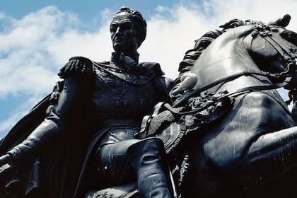 Las efemérides del 24 de julio incluyen el Día de la Integración Latinoamericana, por la fecha de nacimiento de Simón Bolívar