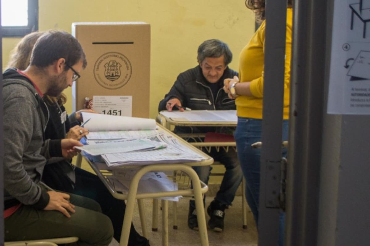 Las elecciones en Córdoba se desarrollan este domingo 25 de junio