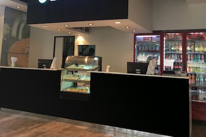 Las empanadas de pollo laqueado de El Noble son legendarias