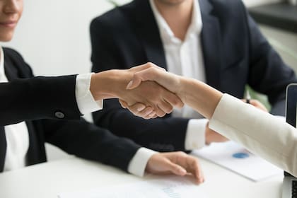 Las empresas certificadas tienen acceso exclusivo a contratos federales