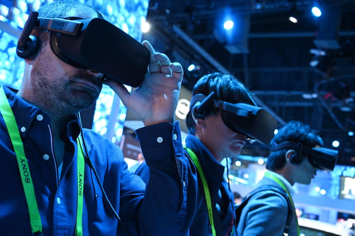 Las empresas empiezan lentamente a entrar en el mundo virtual