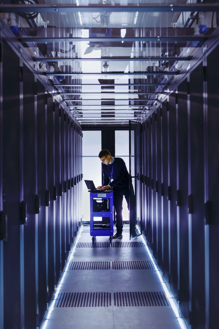 Las empresas que adoptan soluciones de automatización de procesos e inteligencia artificial reducen el tiempo dedicado a procesos manuales en un 80%.