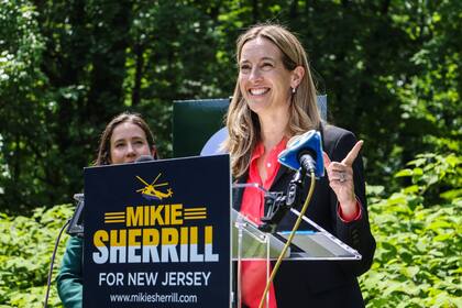 Las encuestas dan como ganadora a Mikie Sherrill, pero el debate no tuvo un claro vencedor