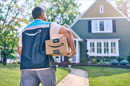 Las entregas en el nuevo centro de distribución en Chicago serán realizadas por conductores de Amazon Flex