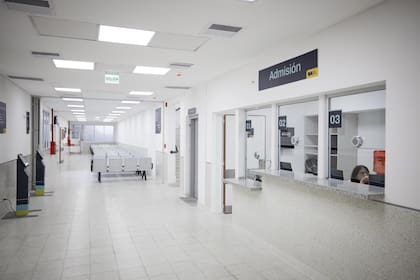 Las especialidades del Cemar 3 brindan atención de 8 a 20