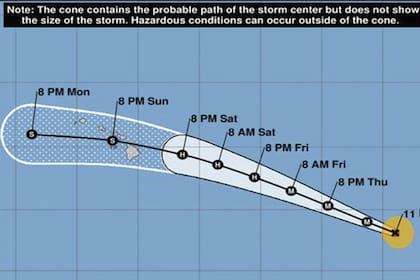 Las estimaciones indican que Douglas se convertirá en una huracán tropical en su camino a Hawaii