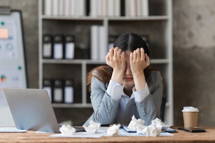 Las expectativas negativas sobre el mercado laboral y la coyuntura económica afectan la salud mental de los empleados