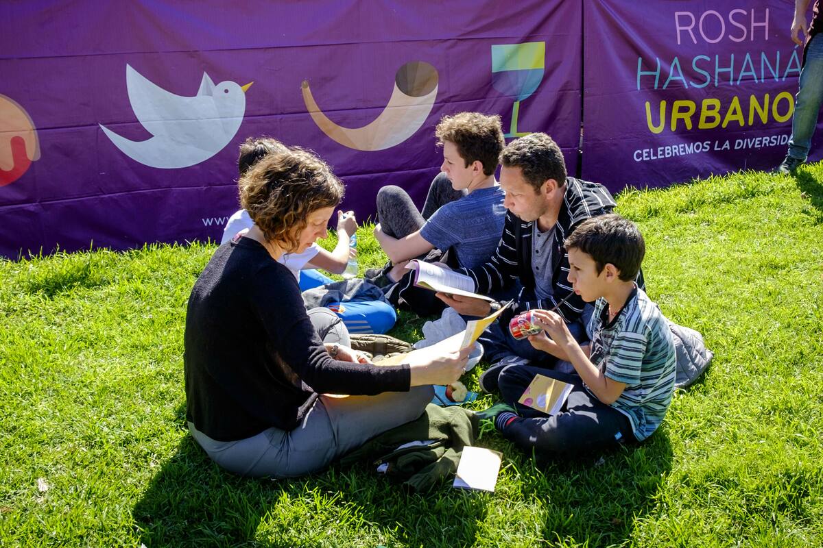 Las familias se acercaron a celebrar el Rosh Hashaná