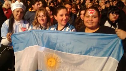 Las fanáticas de Buddy dijeron presente en el evento
