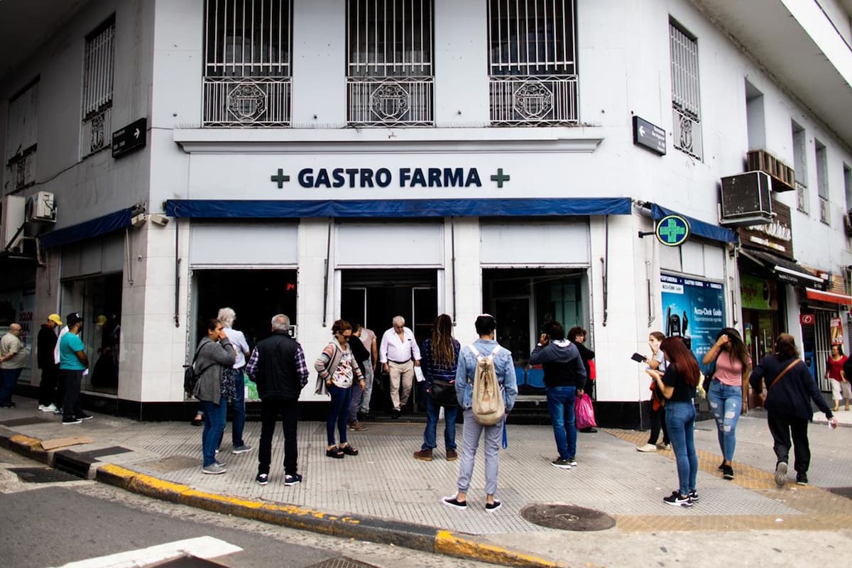 Las farmacias permanecerán abiertas