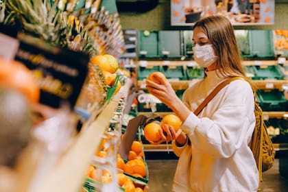 Las fechas y orden de pago de SNAP en California fue publicado en el calendario de la USDA (Pexels/Anna Shvets)