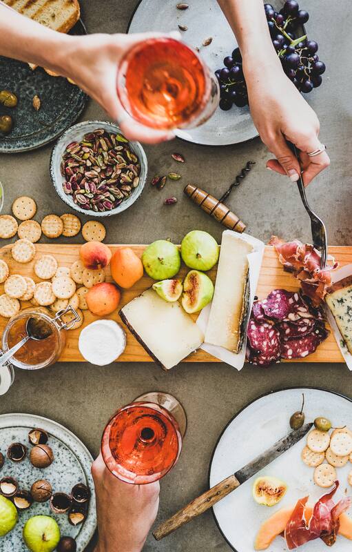 "Las fiestas no deben convertirse en un campo de batalla entre la comida saludable y la vida social”, Laura Romano, nutricionista