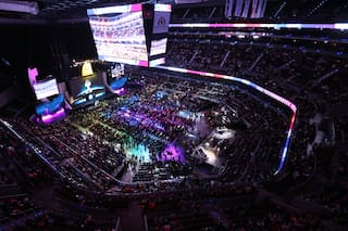 Cómo es el fuera de cámara del League of Legends, el clásico de los deportes ele