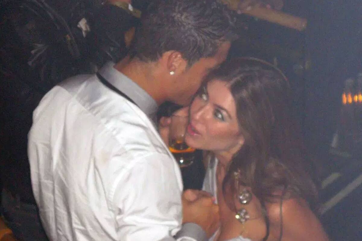 Las fotos que publicó The Sun de la noche en la que supuestamente se produjo la violación