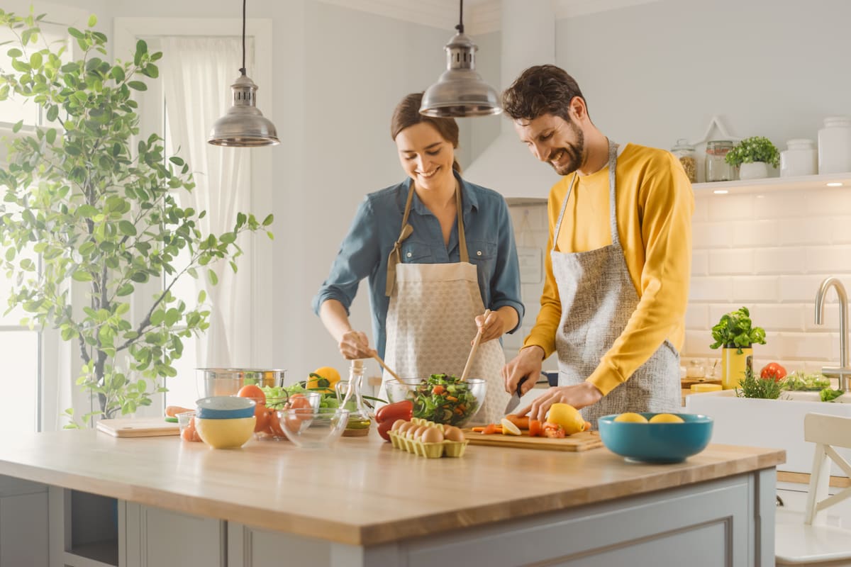 Las frutas y verduras de estación son las preferidas por los especialistas que recomiendan su consumo diario