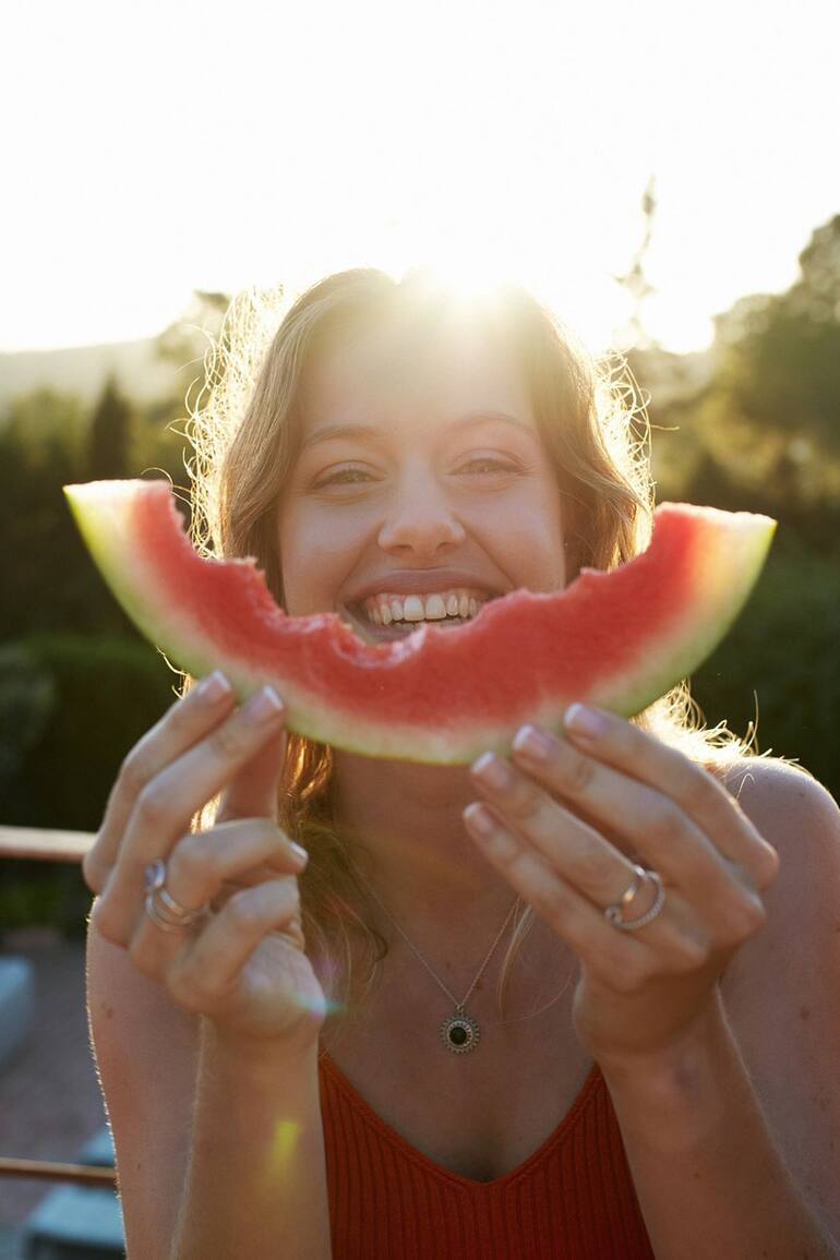 Las frutas y verduras en la alimentación cotidiana son fundamentales para el bienestar