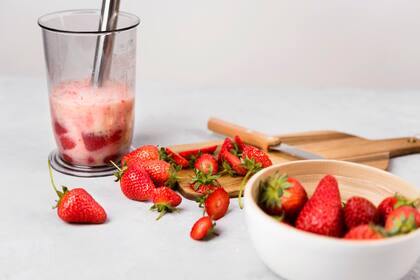 Las frutillas son un potente antioxidante que ayuda a fortalecer el sistema inmunológico y a combatir los radicales libres (imagen ilustrativa)