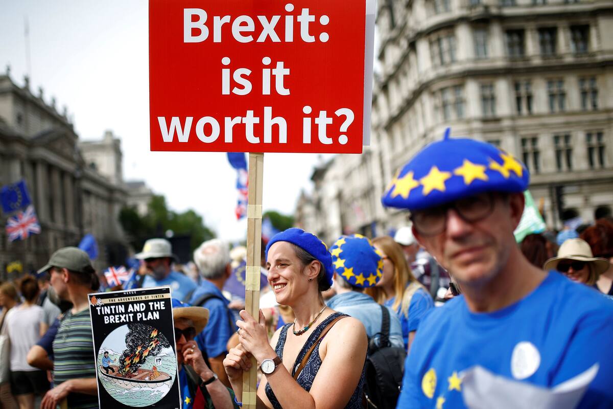 Las fuerzas a favor de la permanencia en el bloque superaron a los partidos pro Brexit por 40,4% frente a 34,9%