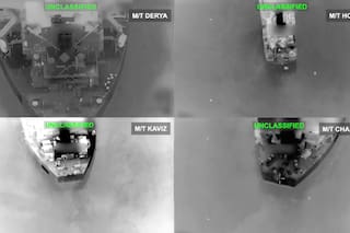 Estados Unidos destruyó cinco buques petroleros iraníes y crece la tensión en el estrecho de Ormuz