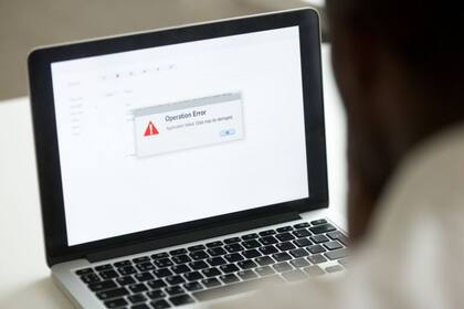 Las funciones de tu dispositivo electrónico pueden dar señales de "error" si ha sido reparado por un técnico no oficial