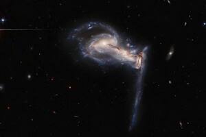 "Las galaxias hermanas también pelean", bromeó la agencia espacial