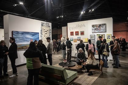 Las galerías Mostra y NN son una dupla exitosa en la Microferia de Rosario