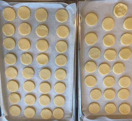 Las galletitas se hornean por 10-12 minutos a 160 grados (Foto: Instagram @koninklijkhuis)