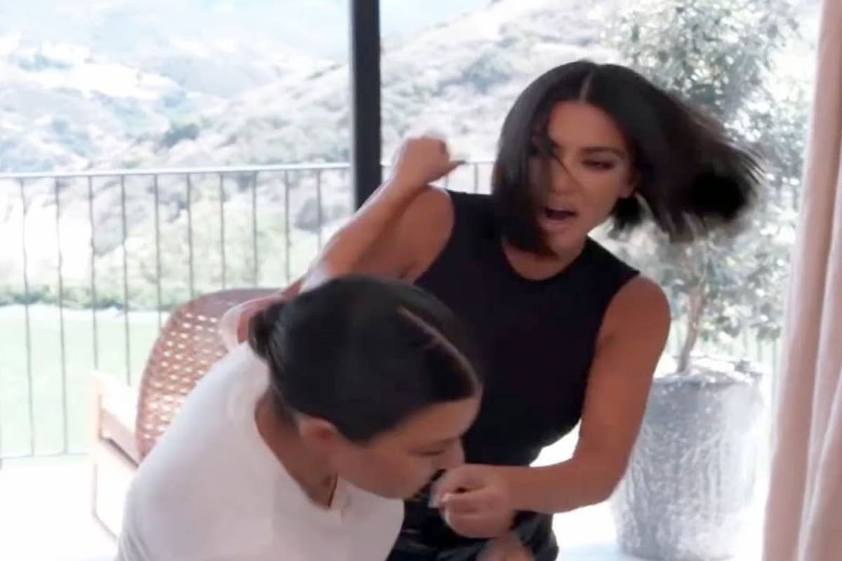 Las hermanas comenzaron una violenta discusión que terminó a los golpes.