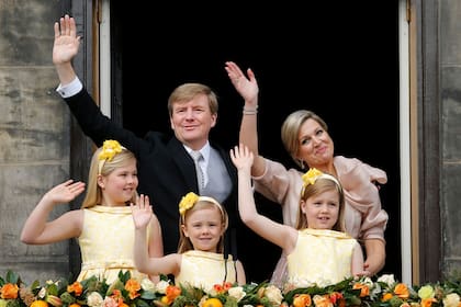 Las hijas de Máxima también vistieron vestidos diseñados por el belga Edouard Vermeulen
