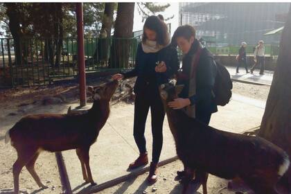 Las hijas en el viaje que las tres hicieron juntas a Japón.