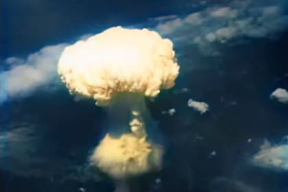 Las imágenes crudas imágenes de las bombas atómicas de los bombardeos atómicos de Hiroshima y Nagasaki fueron coloreadas por un usuario de YouTube