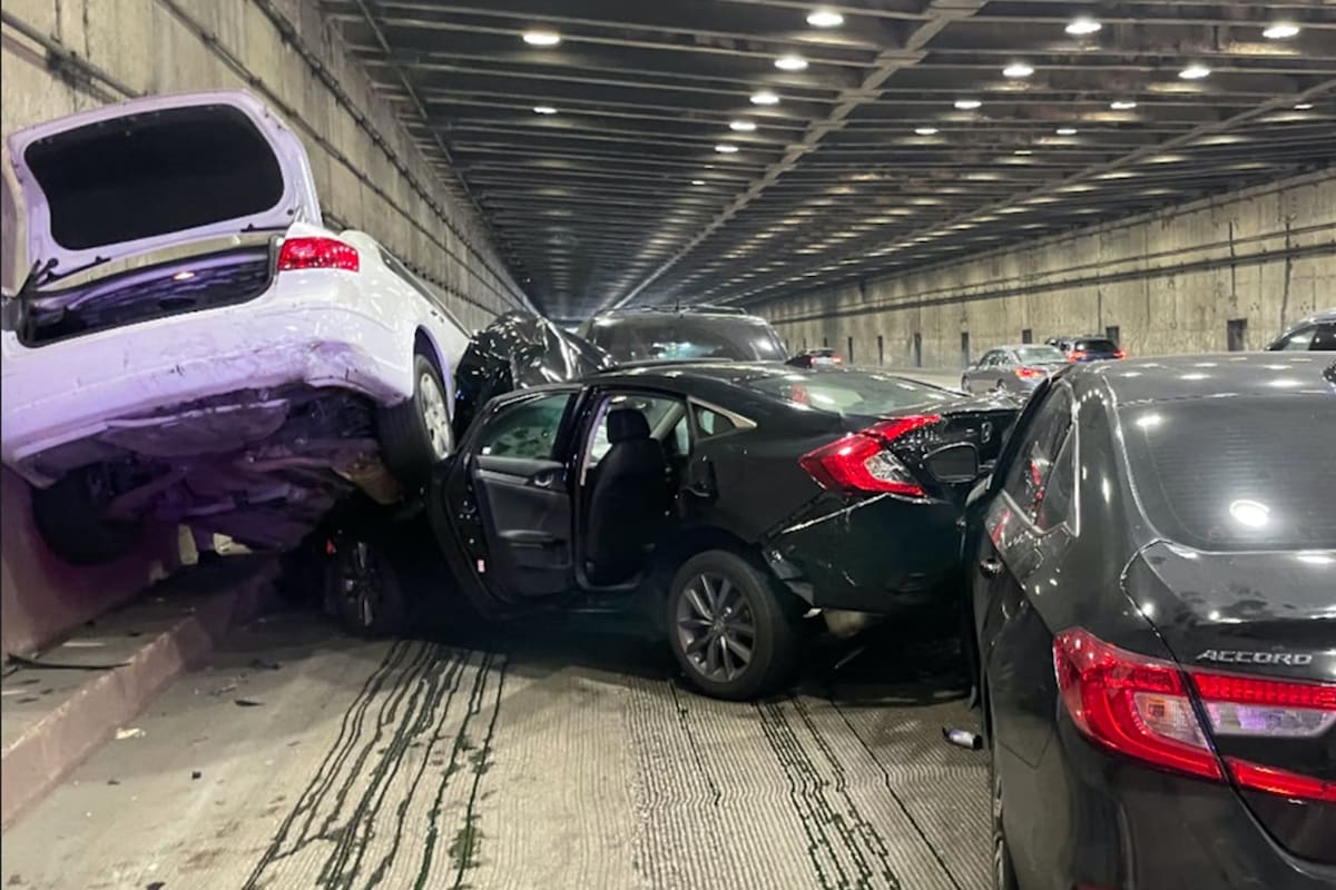 Las imágenes del accidente son estremecedoras; solo dos personas fueron hospitalizadas