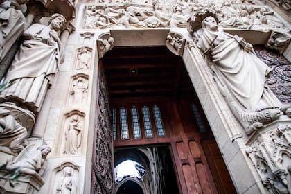 Las imágenes del interior de la catedral tras el incendio