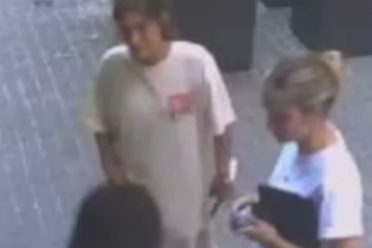 Las imágenes muestran a Chantal Tati Leclercq acompañada por otra persona de cabello claro