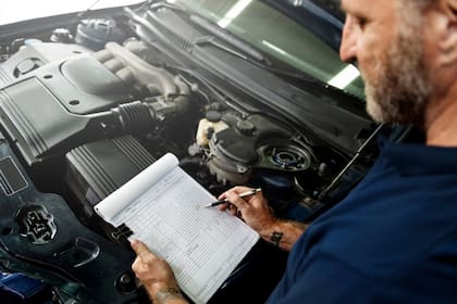 Las inspecciones de emisiones de vehículos son parte fundamental del plan de Pensilvania para mantener el aire limpio a largo plazo